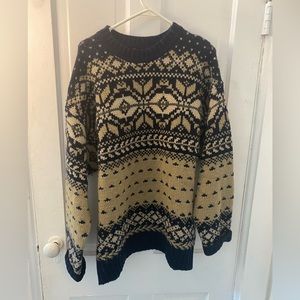 Abercrombie - The Big Sweater - Medium